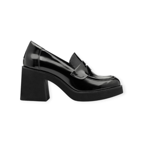 Γυναικείο μοκασίνι Tamaris